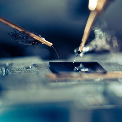 हैंगिंग आयरनिंग मशीन प्रमाणीकरण सेवा के लिए घरेलू उपकरण एफसीसी सीई प्रमाणन परीक्षण