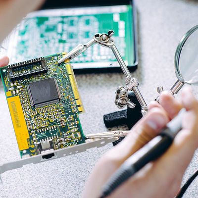 चीनी तृतीय-पक्ष प्रमाणीकरण सेवा में मोबाइल डिवाइस वायरलेस चार्जर सीसीसी लैब टेस्ट